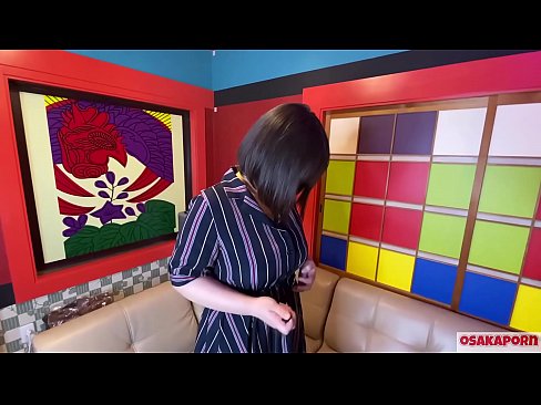 ❤️ Une jolie Japonaise aux gros seins se masturbe avec des jouets sexuels et a un orgasme. Elle parle dans une interview de son expérience de la baise. Gros seins et chatte poilue gémissant bruyamment. Osakaporn ❤️ Porno at porn fr.elitemangas.top